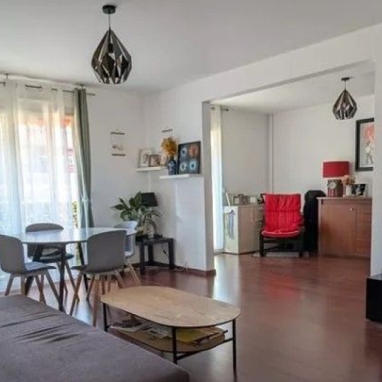  Annonces MARSEILLE 10EME : Appartement | MARSEILLE (13010) | 95 m2 | 235 000 € 