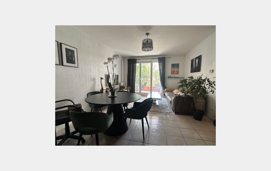 Annonces MARSEILLE 10EME : Appartement | MARSEILLE (13010) | 45 m2 | 850 € 